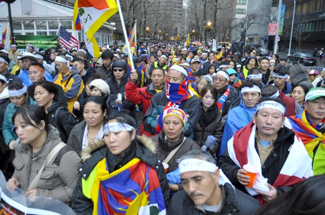北美藏人在發動聲援西藏活動