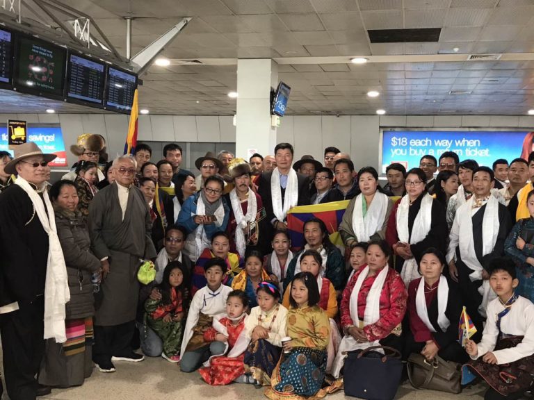 墨西哥西藏社区成员欢迎司政洛桑森格訪問墨尔本，2017年8月11日