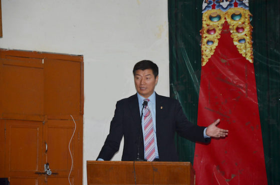 司政洛桑森格在‘流亡藏人社區與美國間學術交流30年’慶祝活動上致辞 2018年4月21日 照片/Jayang Tsering/DIIR