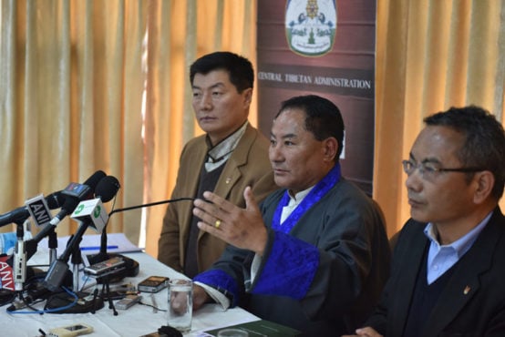 西藏人民议会议长白玛炯乃在新闻发布会上发言 2019年13月15日 照片/Passang Dhondup/CTA