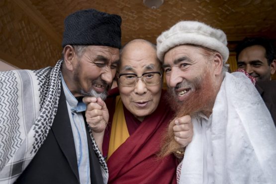 达赖喇嘛尊者前往德里参加印度穆斯林大会 照片/资料图片