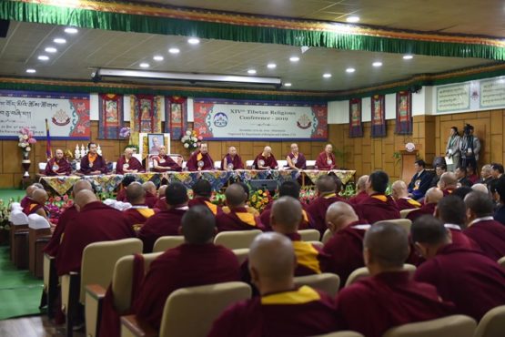 在藏人行政中央总部西藏大厦会议厅召开的”第十四次流亡藏人宗教大会“ 2019年1月27日 照片/Tenzin Pheden/CTA