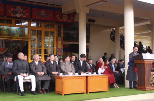 西藏人民议会议长白玛炯乃在庆典活动上发表议会等声明 2019年12月10日 照片/西藏人民议会